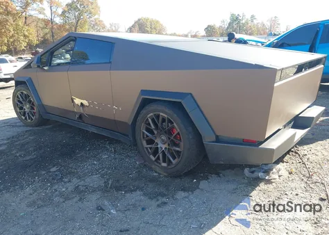 2024 Tesla Cybertruck All-Wheel Drive from USA, damaged, VIN 7G2CEHEDXRA001044